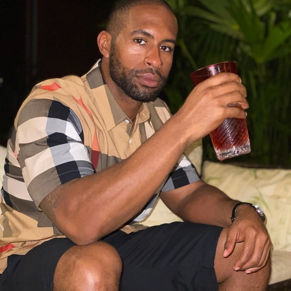 Meet your Posher, Brad - Picture 1 of 1